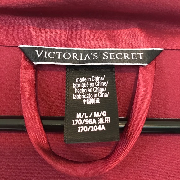 Victoria Secret Silk Robe - Picture 4 of 6